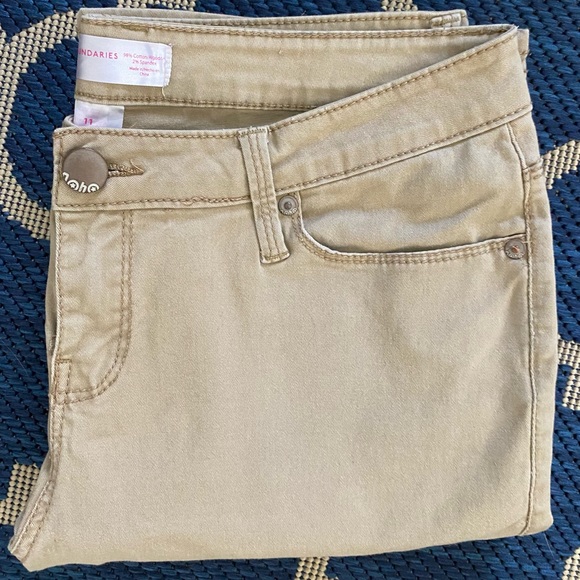 Low/mid rise flaired khakis - Picture 3 of 6